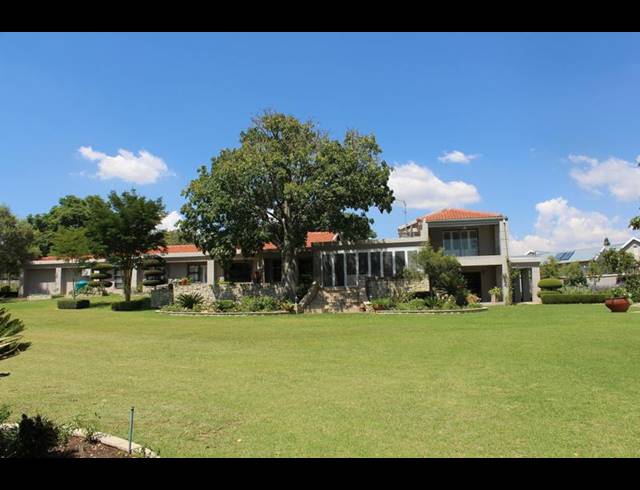 FARM FOR SALE IN KYALAMI AH